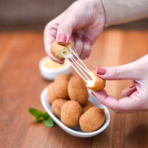Bolinhas de Queijo